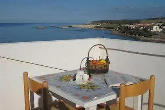 Bed and Breakfast Torre Del Pozzo S'Archittu