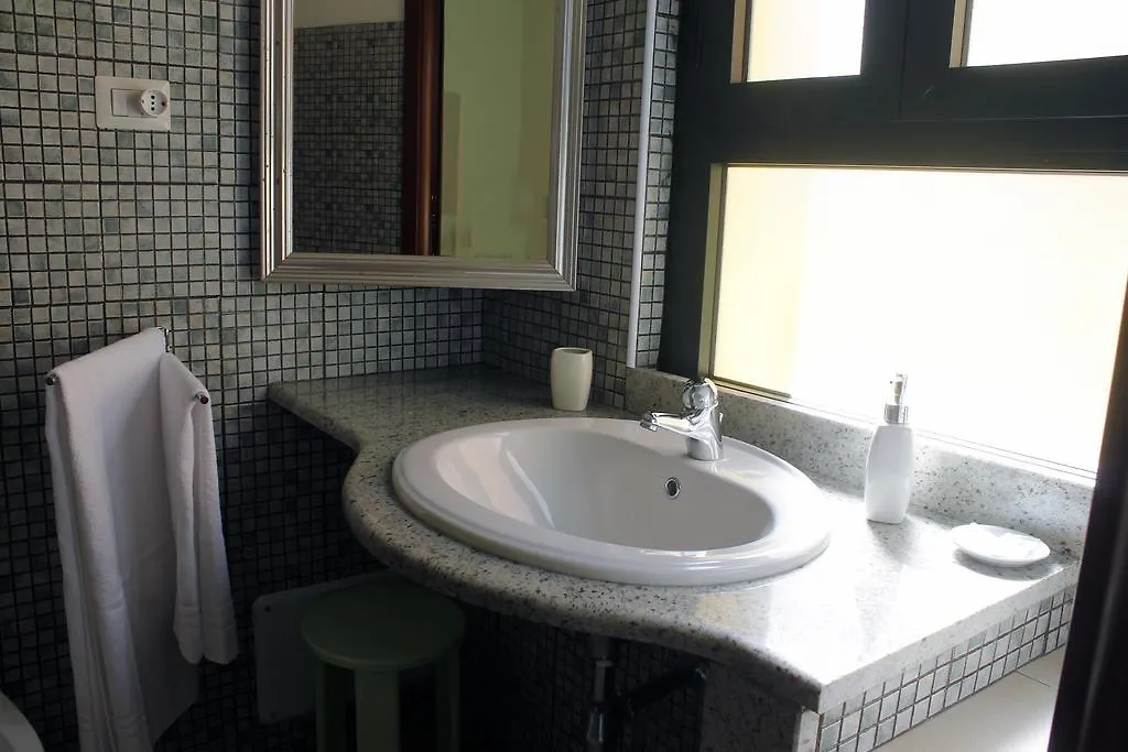 Torre Del Pozzo Bed & Breakfast S'archittu Cuglieri